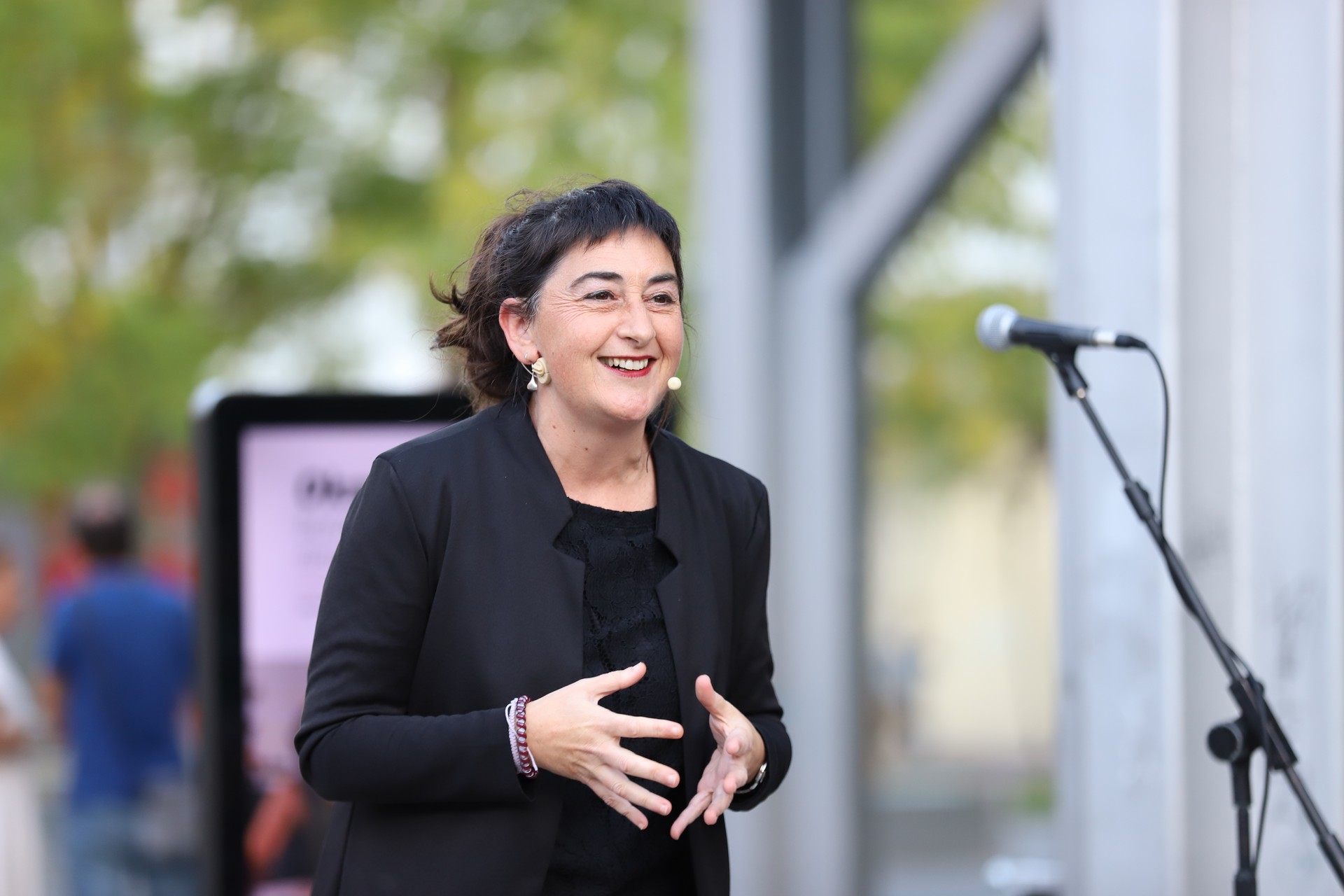 Kaitin Allende: "Ontzi-garbigailu barik hasi nuen Martxoaren 8a"
