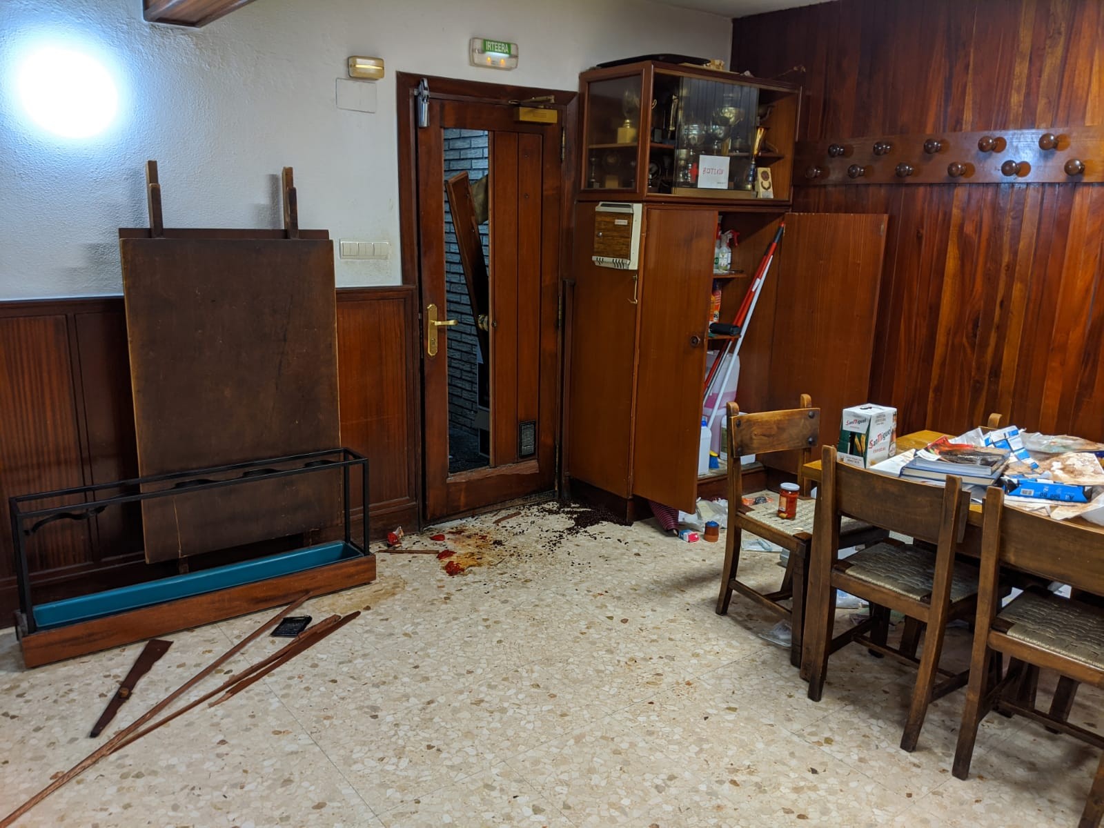 Bergarako Aizepe elkartean apurketak egin dituzte