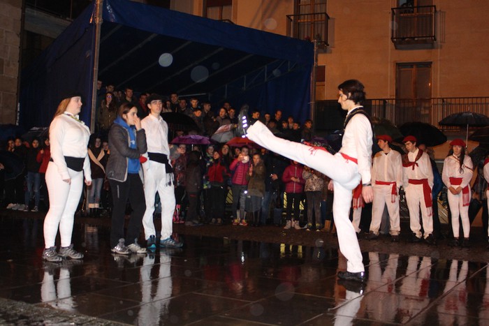 Euripean, baina bikain egin dituzte dantzak aurtengo kintoek - 48