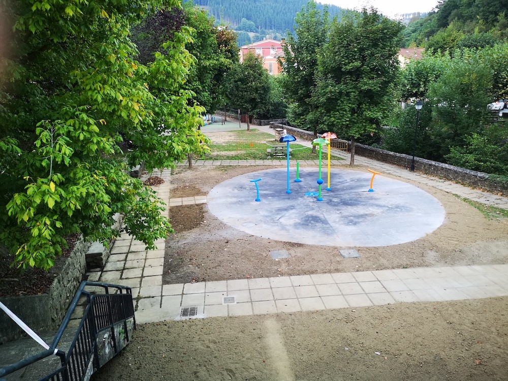 Gaur inauguratuko dute ur parkea
