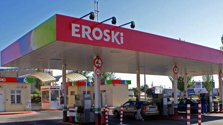 Eroskik 19 gasolindegi irekiko ditu datozen bi urteetan