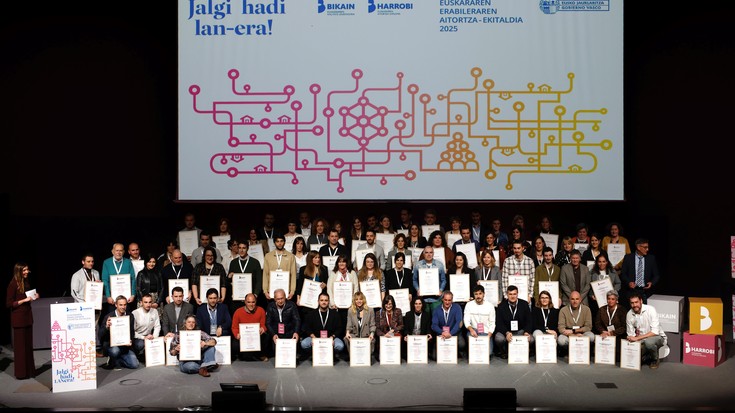 Eusko Jaurlaritzak bailarako hainbat erakunde aitortu ditu euskararen kudeaketan egin duten lanagatik