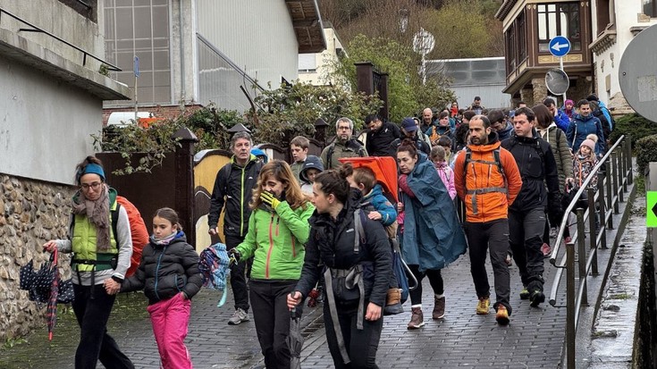 Urrutira joan barik, herriko txokoak ezagutaraztea da Arrolaren erronka
