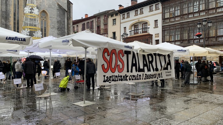 "Erreskate eta laguntza zuzenak" aldarrikatu dituzte ostalariek