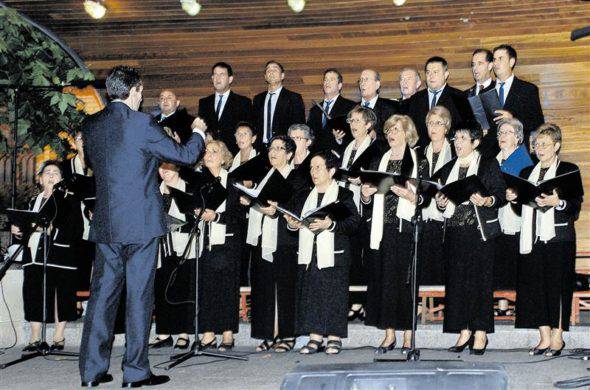 Kontzertua: San Asentzio abesbatza