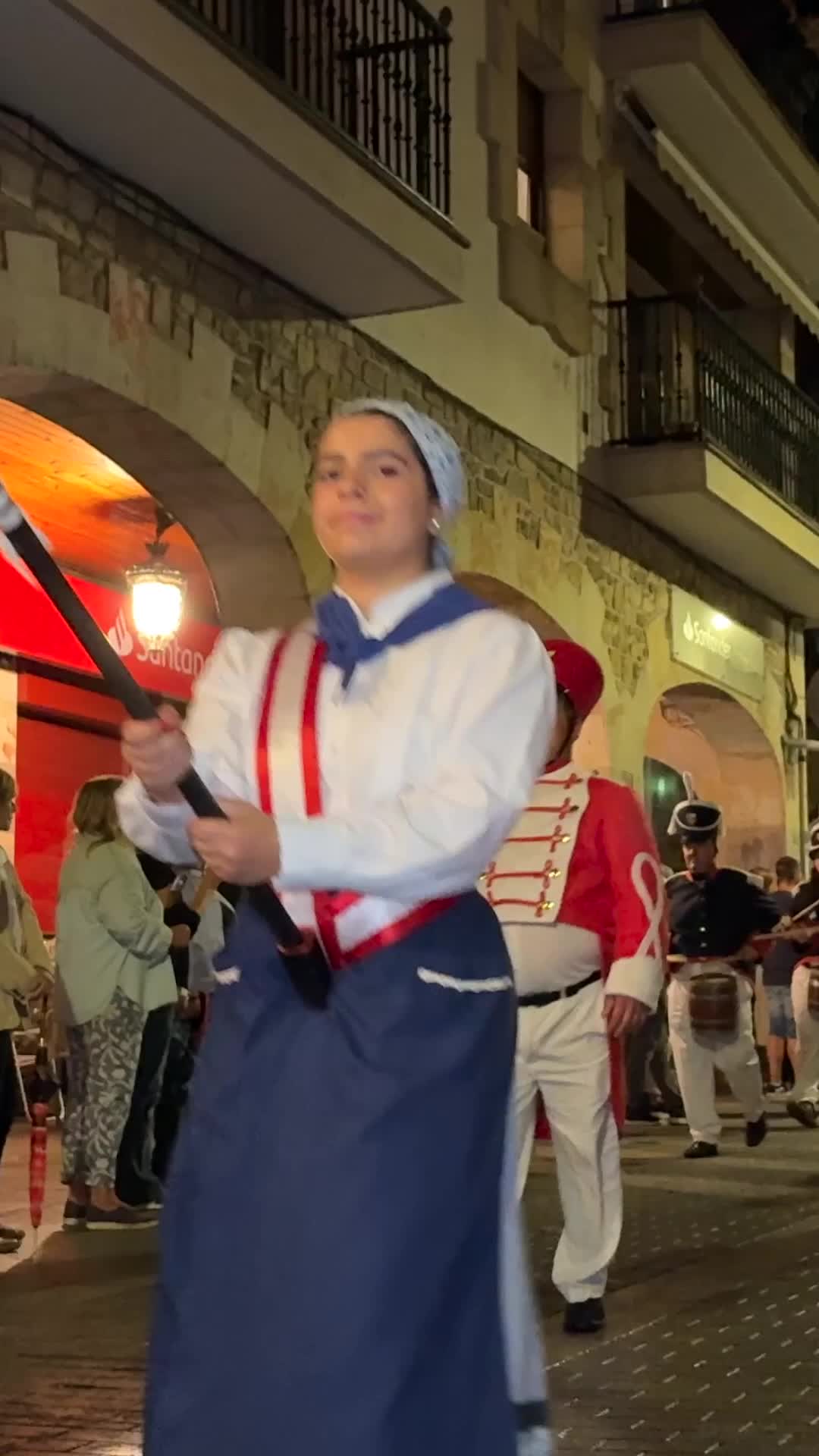 Danborrak astintzera, jaiak hasteko