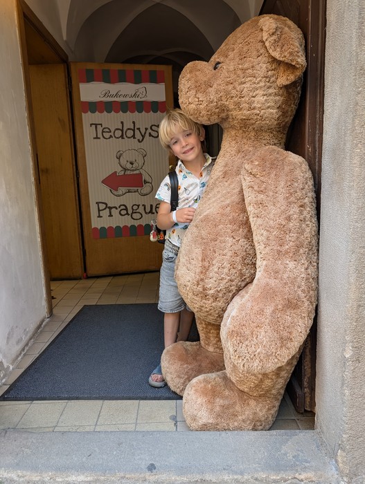 Lucca Ochotorena Mendiola