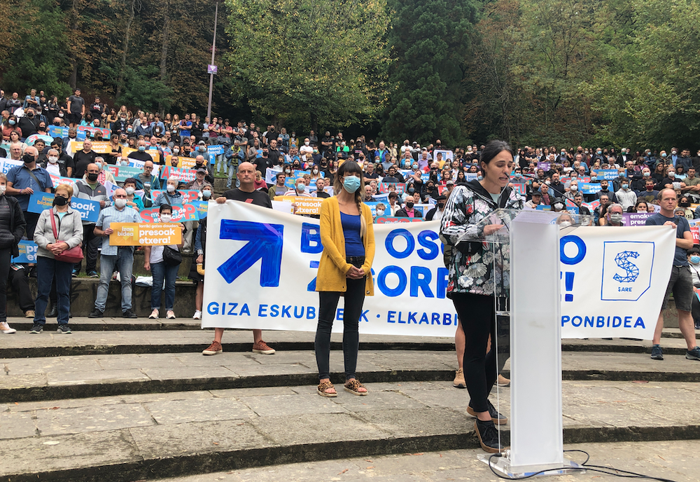 Autobusak antolatu dituzte bailaran, Sarek deitutako manifestazio orokorrera joateko
