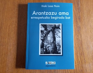 Arantzazuri buruzko liburua argitaratu du Iñaki Lasak