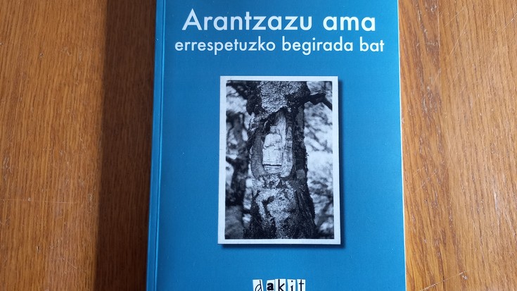 Arantzazuri buruzko liburua argitaratu du Iñaki Lasak
