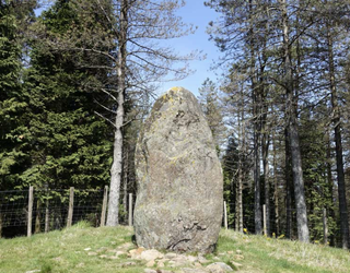 Dolmenen Ibilbidean aurkitutako pieza arkeologikoak jarriko dituzte ikusgai Bergaran