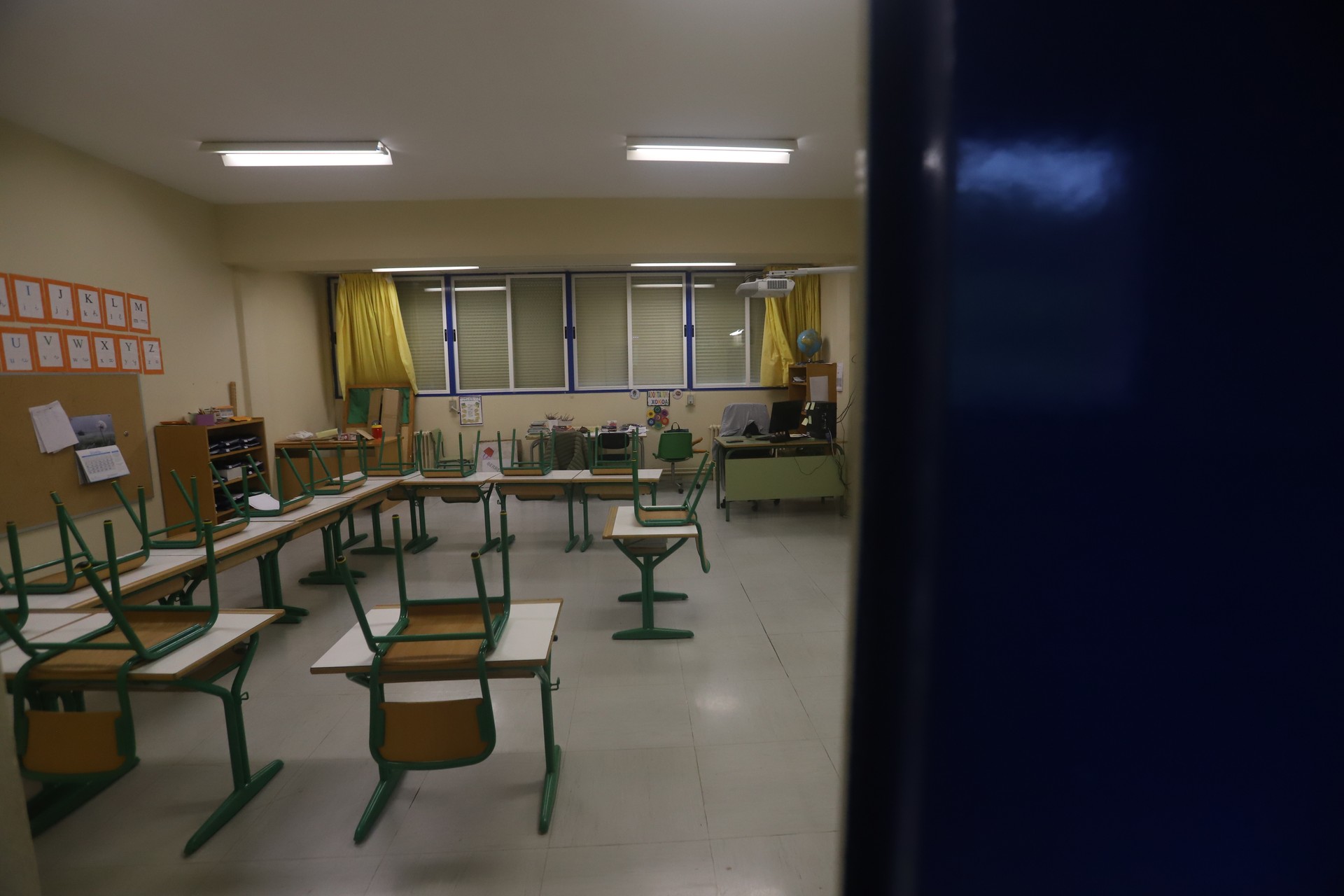 Kontaktu estuek berrogeialdirik ez zapatutik aurrera