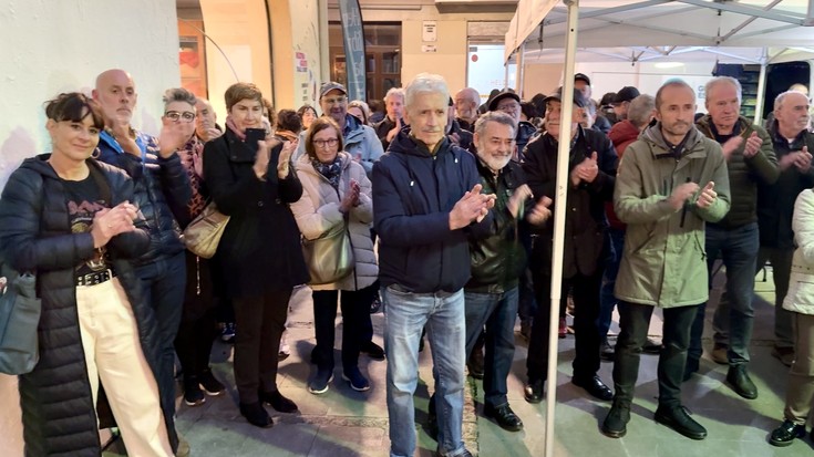Gure Eskuk mahai informatiboak jarriko ditu bihar eta etzi