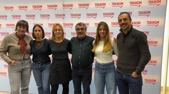 Txikien baturatik handitasunera egindako bidaian, ezinbesteko kide