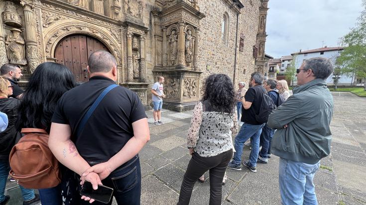 Turismo eskaintza zabala izango da datozen egunetan