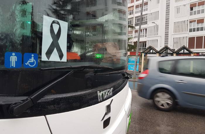 "Autobus gidaria lankidea dut, oso kolpe handia izan da"