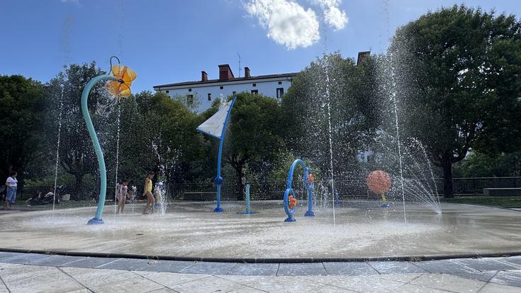 Arrasateko ur parkeak zabalik izango dira hilabete amaiera arte