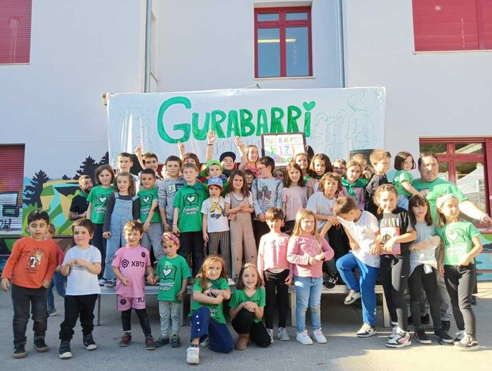 Mendi ibilaldia eta Gurabarri Jaia egingo ditu Gurabarrik