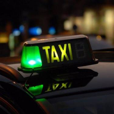 Taxi zerbitzuak partikularrentzat