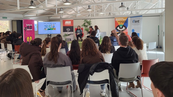 'Goienerren balioek kooperatibaren kulturan' solasaldia egin du Naroa Elortzak Aretxabaleta Lanbide Eskolan