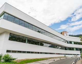 Laboral Kutxak 305 milioi euroko irabaziak izan zituen iaz, orain arteko handienak