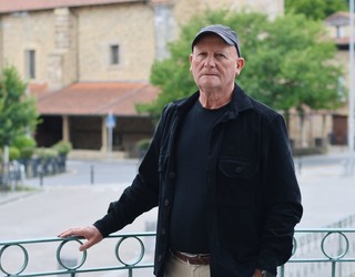 "Gutxitan begiratzen dut atzera, baina egiten dudanean da aurrera egin daitekeela gogoratzeko"