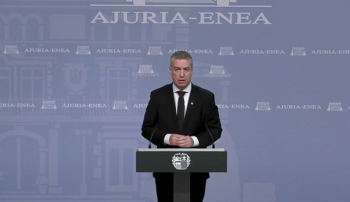 Osasun larrialdi egoera deklaratu ostean, lehendakariak "eskumen bereziak" hartu ditu