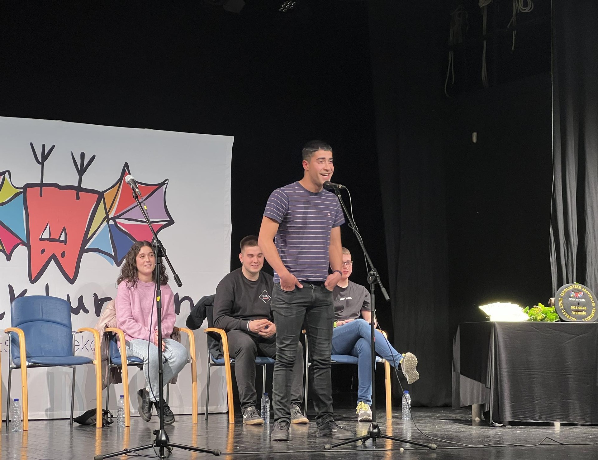 Bertso-saioa eta Bertxoko sariketaren lehen kanporaketa egingo dituzte egubakoitzean Aramaion