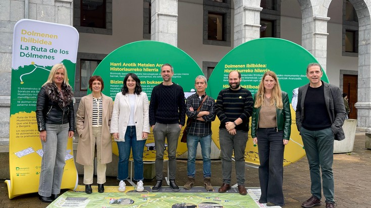 Dolmenen Ibilbidean aurkitutako pieza arkeologikoak lehen aldiz ikusgai egongo dira