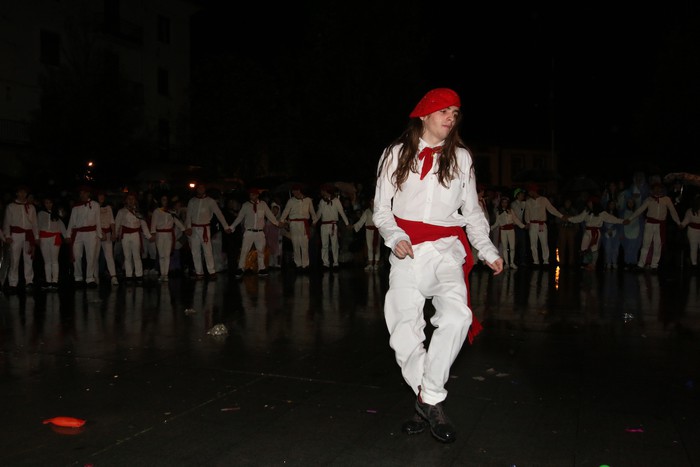 Aretxabaletako kintoen azken dantza saioa - 28