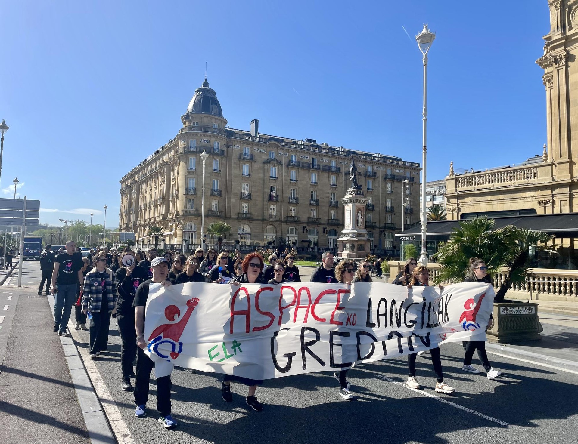 Hirugarren greba eguna izan dute gaurkoan Aspaceko langileek