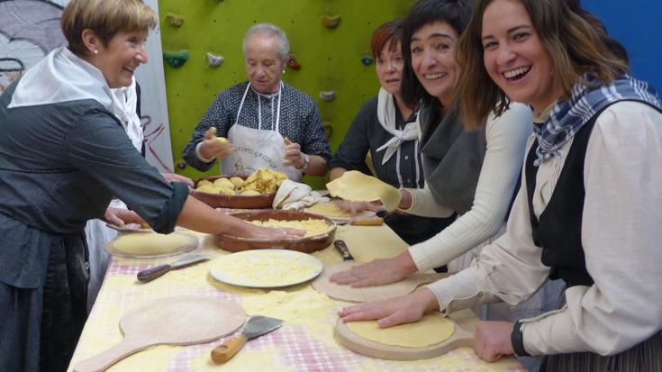 Artisauen produktuak eta taloak protagonista, Gatzagako San Milixanetan