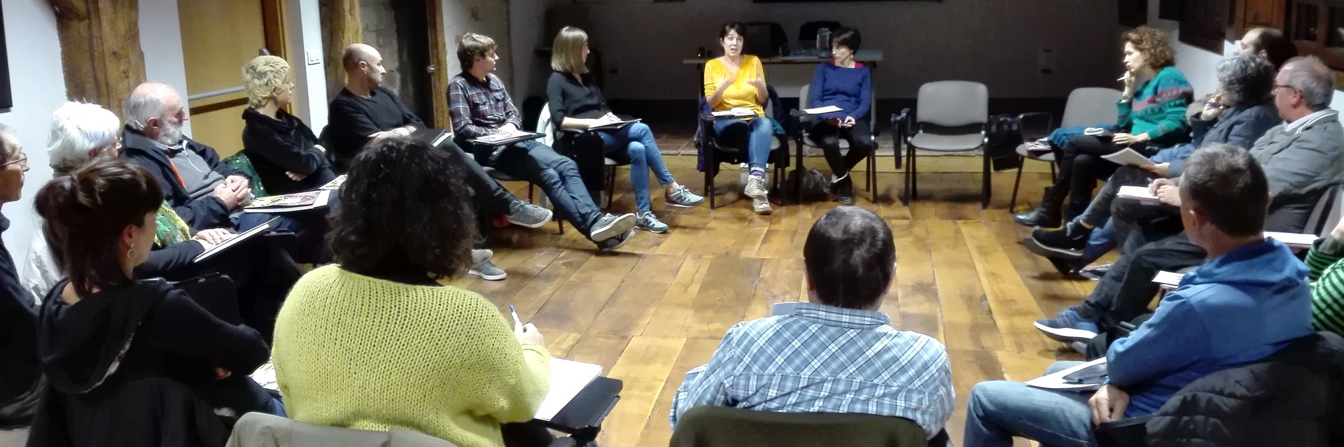 Eraldaketa feministaren beharra nabarmendu dute Bergarako eskola herritarrean