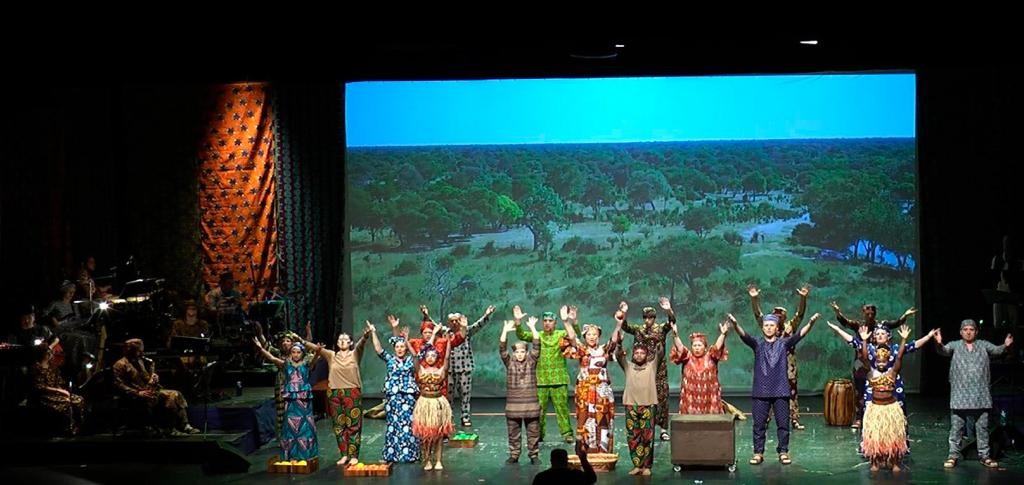 Musikala, dantza eta banda sanmartinetan