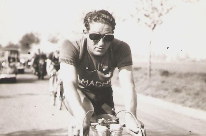 Paris-Roubaixko podiumera igo zen Jesus Mujika Errastiren berri, Leintz Gatzagan