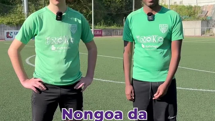 Soraluze futbol taldeko gazte mailako jokalariak galdetegi azkarrean