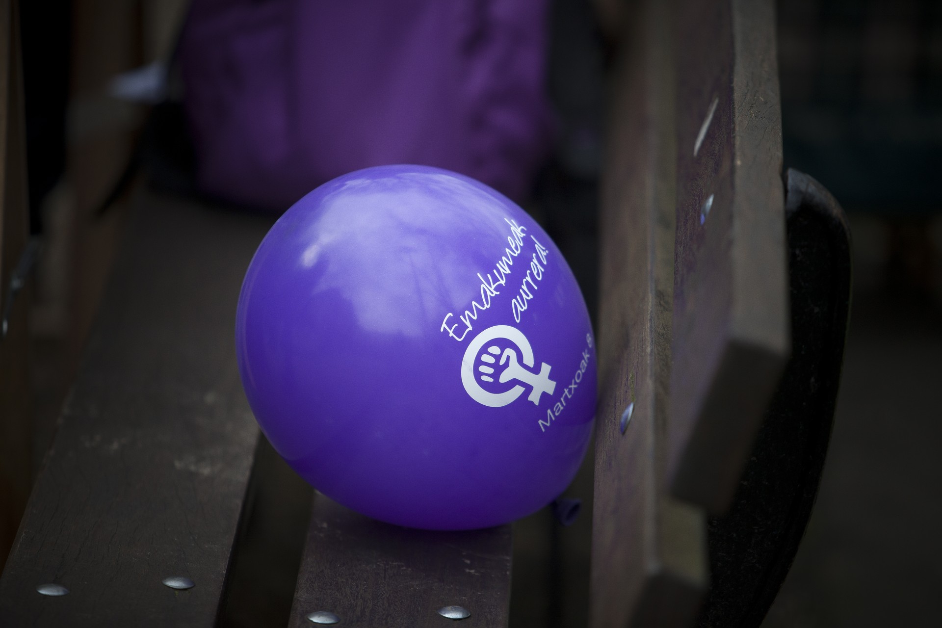 Martxoaren 8a ospatzeko ekitaldietan parte hartzeko dei egin dute sare feministak eta udalbatzak