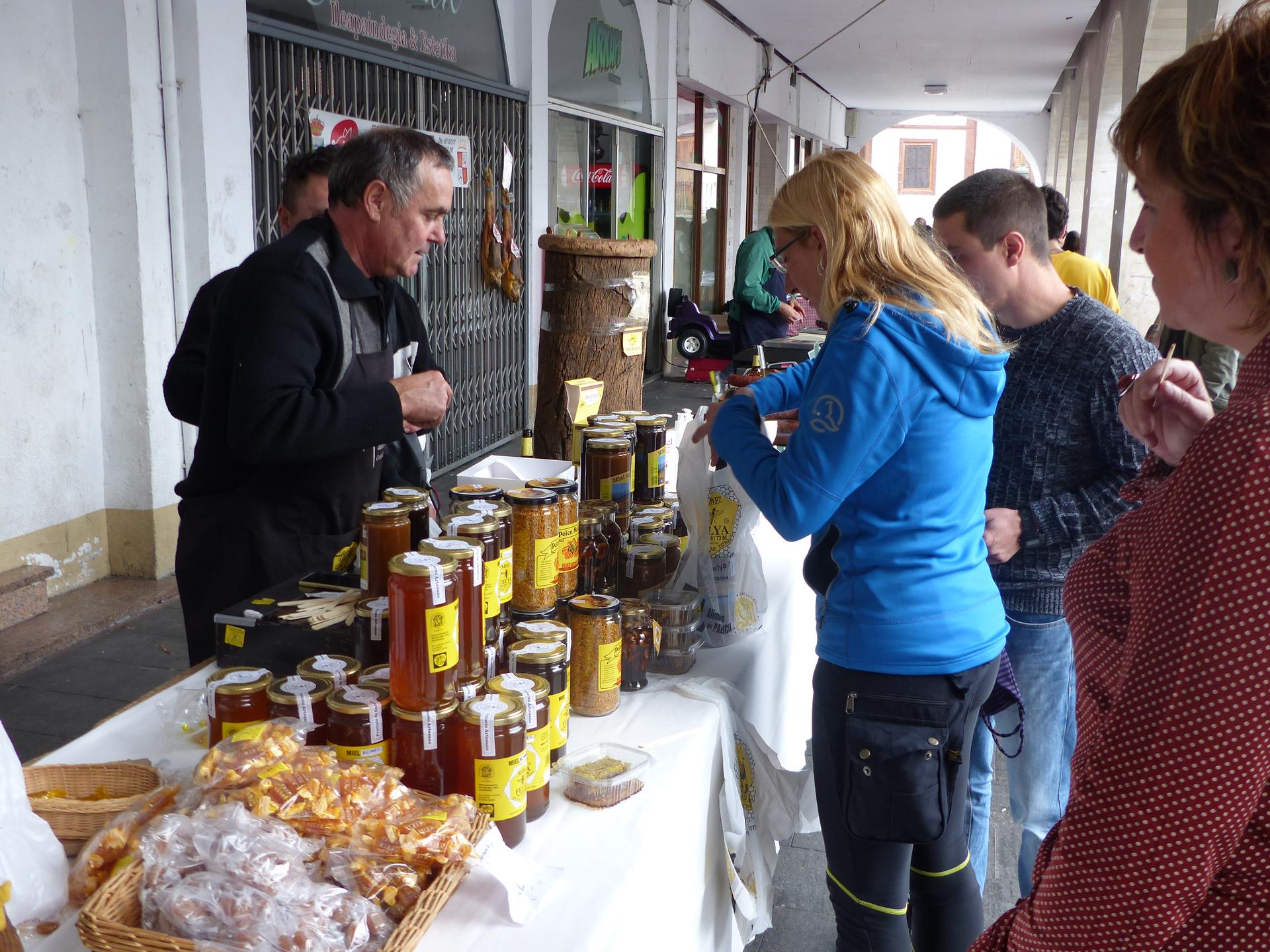 23. Gastronomia eta Folklore Jaialdia egingo dute domekan