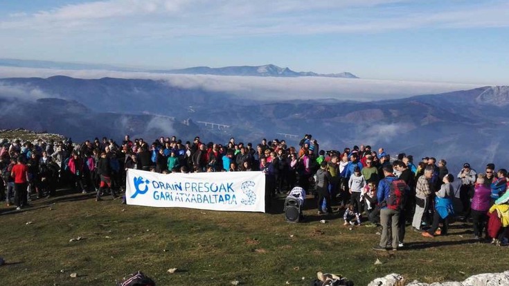 '#GariAtxabaltara' ekimenari babesa ematera gonbidatu ditu herritarrak Aretxabaletako Sarek