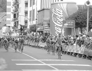 22 urteren ostean, Bergaran, goi mailako txirrindulariak nor baino nor gehiago