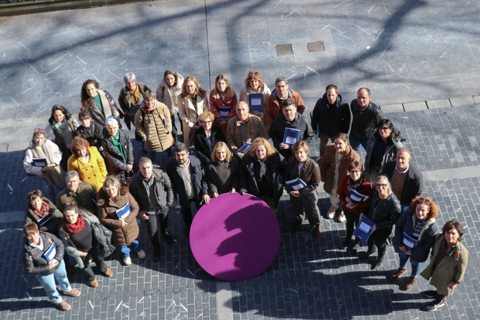 Indarkeria matxistari erantzun publiko instituzionala emateko Gipuzkoako protokoloa eguneratu dute