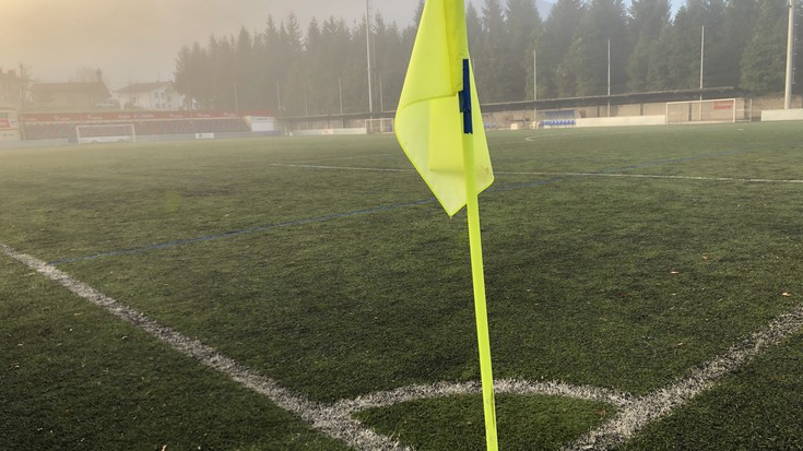 Lau egunetako futbol campusa antolatu du Aloña Mendik Aste Santurako