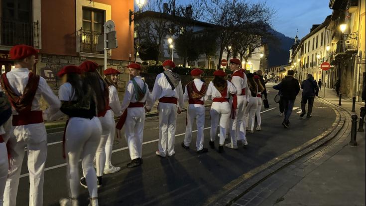 19:00etan egingo dute dantzan aurtengo Santa Ageda neska-mutilek