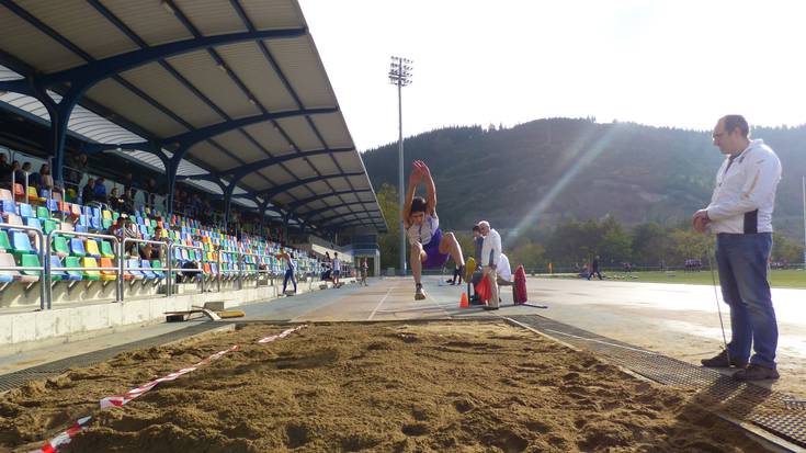 Denboraldiari ekiteko atletismo probak Mojategin 