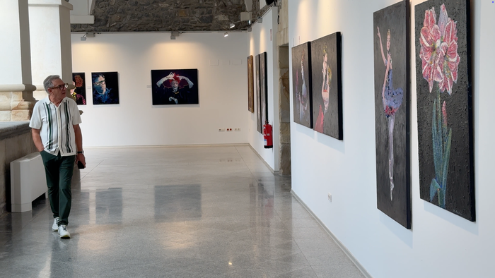Ion Pousa Ruiz de Alegriaren pintura errealista Kulturaten, "Palestinako herri heroikoari" eskainita