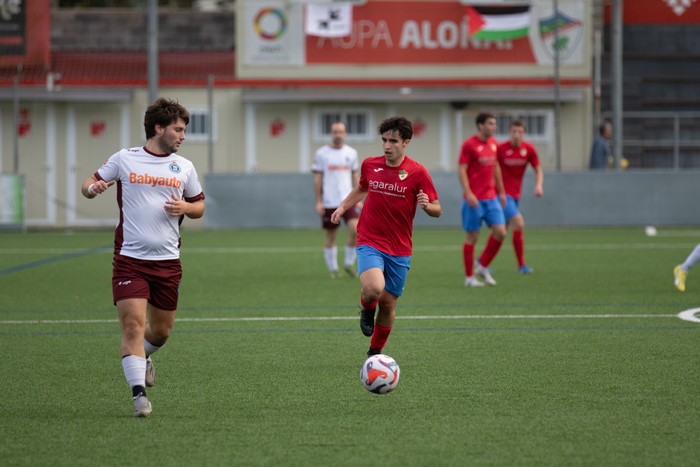 Bi taldeek erakutsi dute zergatik dauden goialde horretan