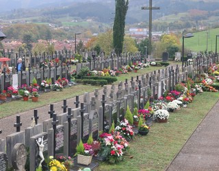 Hildakoak gogoan, Domu Santu Egunean