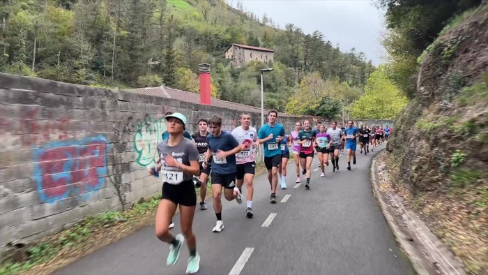 Xabier Labaka eta Ainara Uribarri izan dira azkarrenak Antxintxika krosean