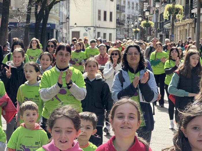 Aresko martxarako kamisetak eskatzeko epea ireki dute