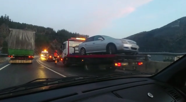 Bi autoren arteko talkak ilarak sortu ditu Zubillaga inguruan